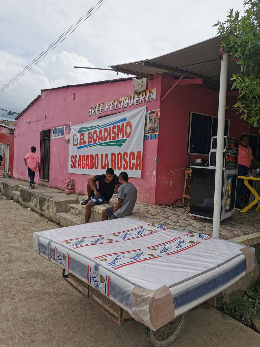 ElBoadismo1's tweet photo. Sigue creciendo el #Boadismo, no es prometiendo es haciendo! En Furatena #SeAcabóLaRosca @BNova53 @NadimaFlorez @Eduardo90979844 https://t.co/mRKPDXA9mW