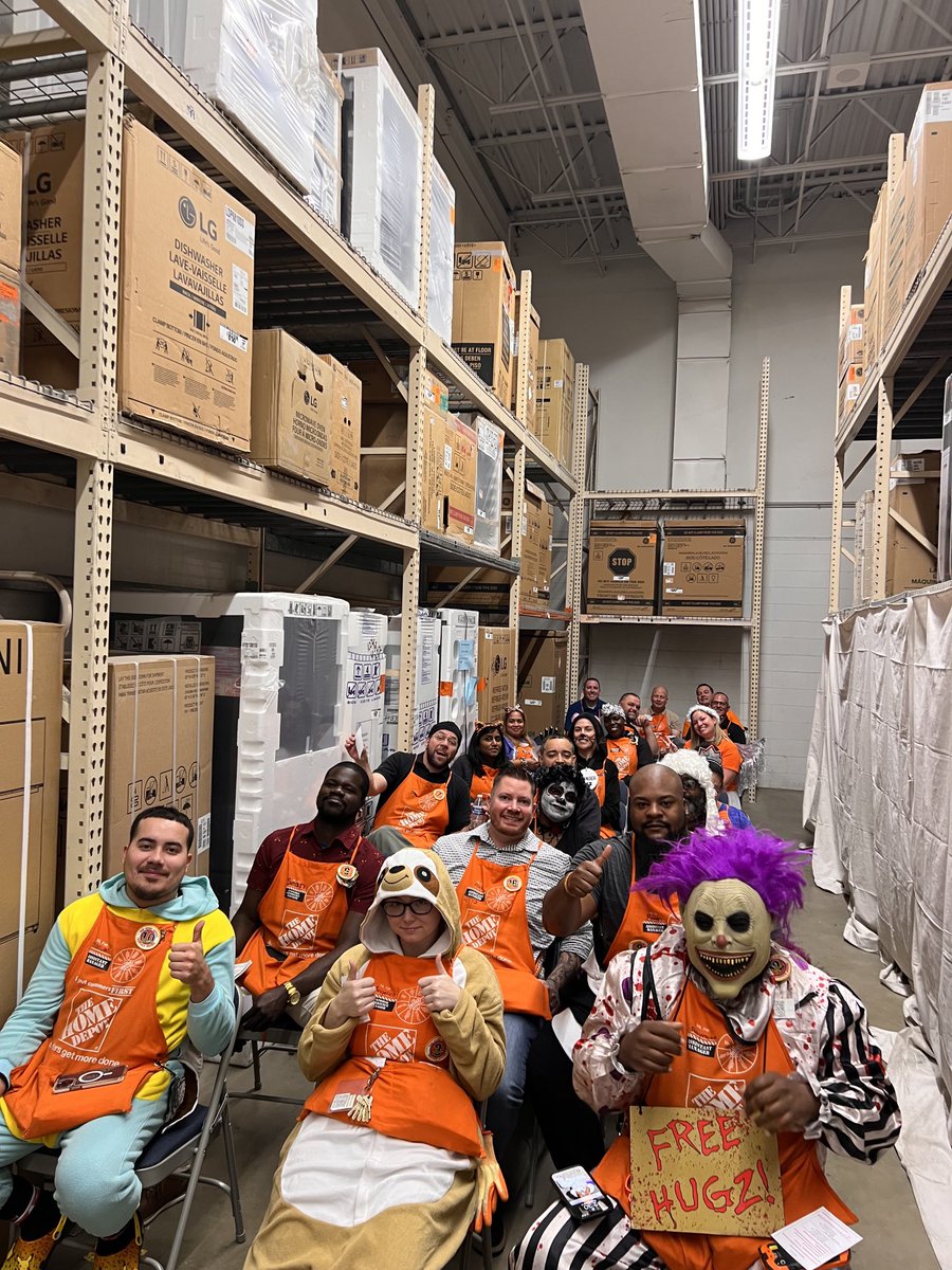 You can’t make this experience up if you tried!! Happy Halloween from the leadership team @THD4112 “THEBlvd” #PhillyStrong ⁦@PK_BaltimoreFDC⁩ ⁦@kay897kong⁩ 🎃