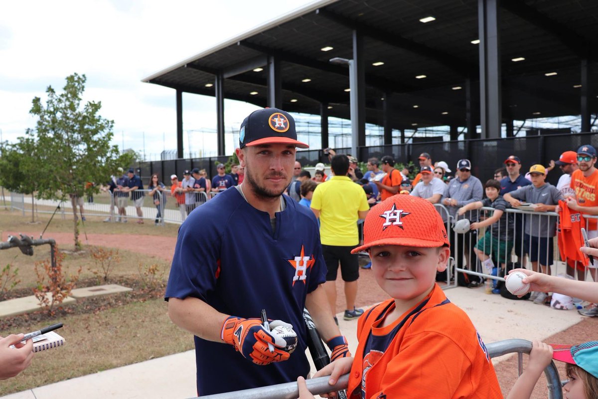 Blokk_Daddy's tweet image. Maybe @katyisd will listen if you ask them to let our kids off for the parade tomorrow??? #levelup #springtraining2018