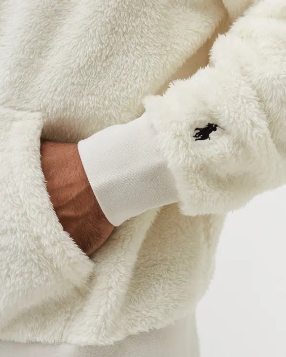 FitThemAll's tweet image. Le hoodie sherpa Ralph Lauren passe à 160€ au lieu de 200€ ❄️ 

Code: SWEATS20 

Lien: tinyurl.com/25cgkuf4