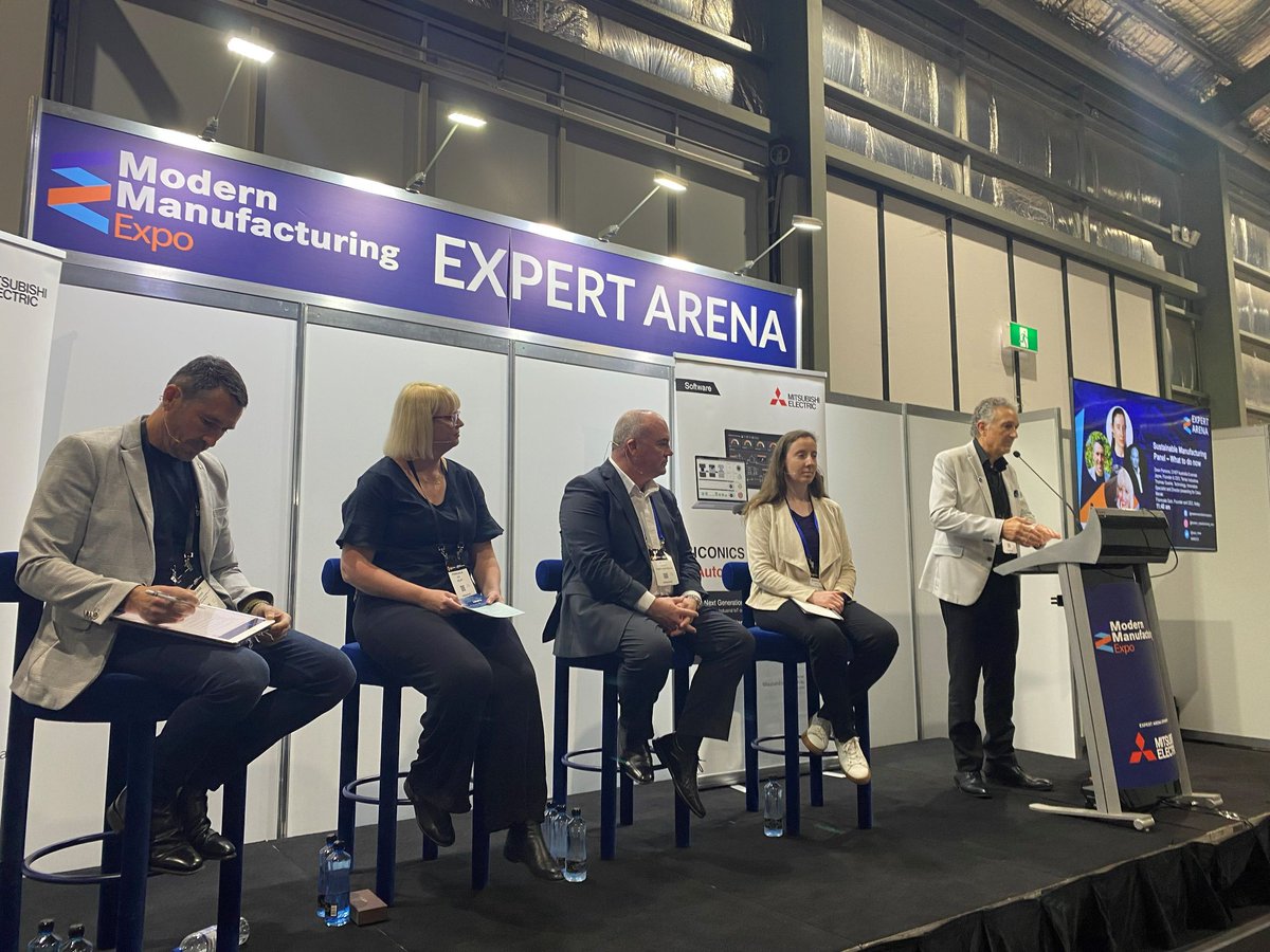 CHEP_au's tweet photo. CHEP support the manufacturing industry. On the Sustainable Manufacturing Panel #modernmanufacturingexpo, Dean Parsons, joined industry leaders from Mitsubishi Electric, Kelpy, Terran Industries & Cisco. https://t.co/nKq1M4HErh #sustainability #circulareconomy https://t.co/luVYcv5MpL