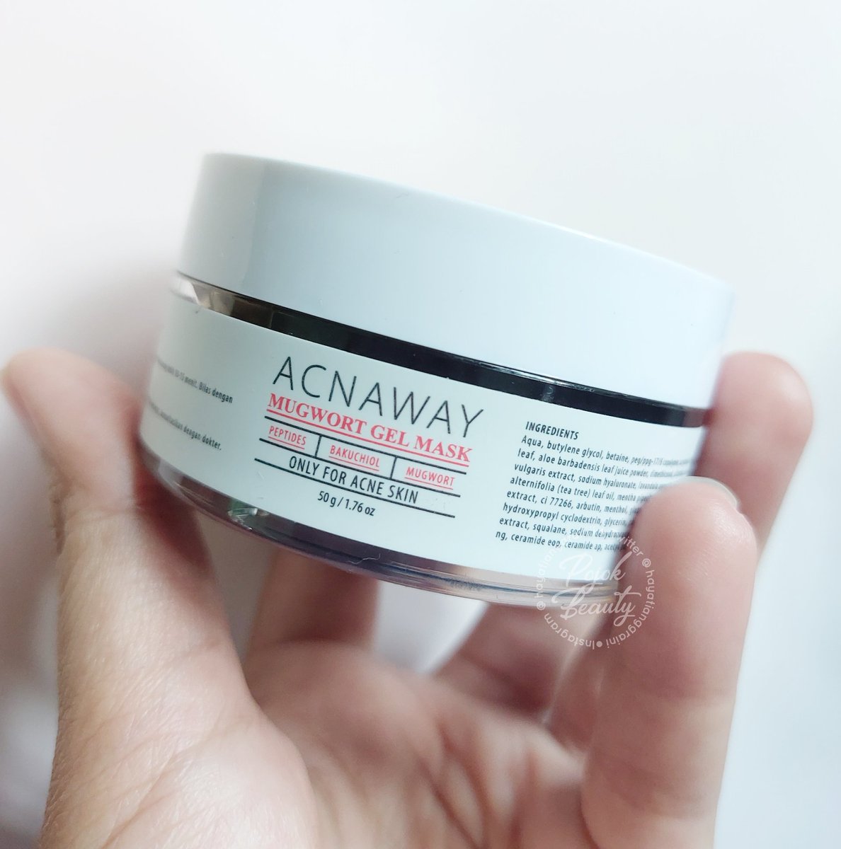 hayddengemz's tweet photo. Siapa yg suka maskeran teksturnya gel kaya gini? Rasanya pengen banget diapply tiap hari saking enaknya. Ngga nyangka masker 40 rb an bikin kulit jd nyaman banget. Btw, ini gel mask pertama yg mengandung
peptides &amp; bakuchiol di dalamnya loh!
#racuninskincare #acnaway #gelmask https://t.co/RRnJlw2JyI