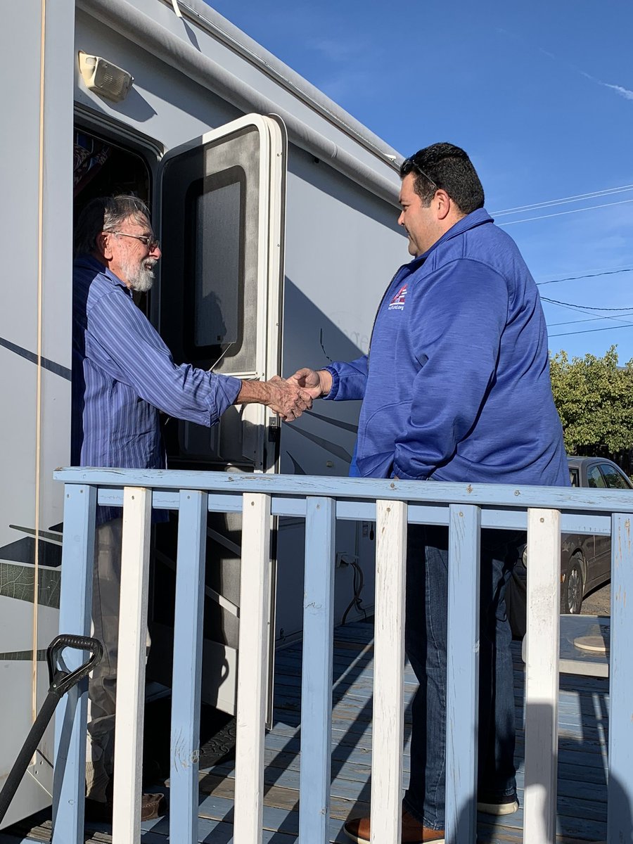 NoelCandelaria's tweet photo. Out canvassing in Santa Fe with local leaders from @neasantafe!
We are out talking to voters and asking them Be A Voter and support pro-public education candidates in New Mexico like @Michelle4NM & @TeresaForNM!
#BeAvoter #EdVotes
@edvotes @NEANewMexico https://t.co/XW9VPvAclU