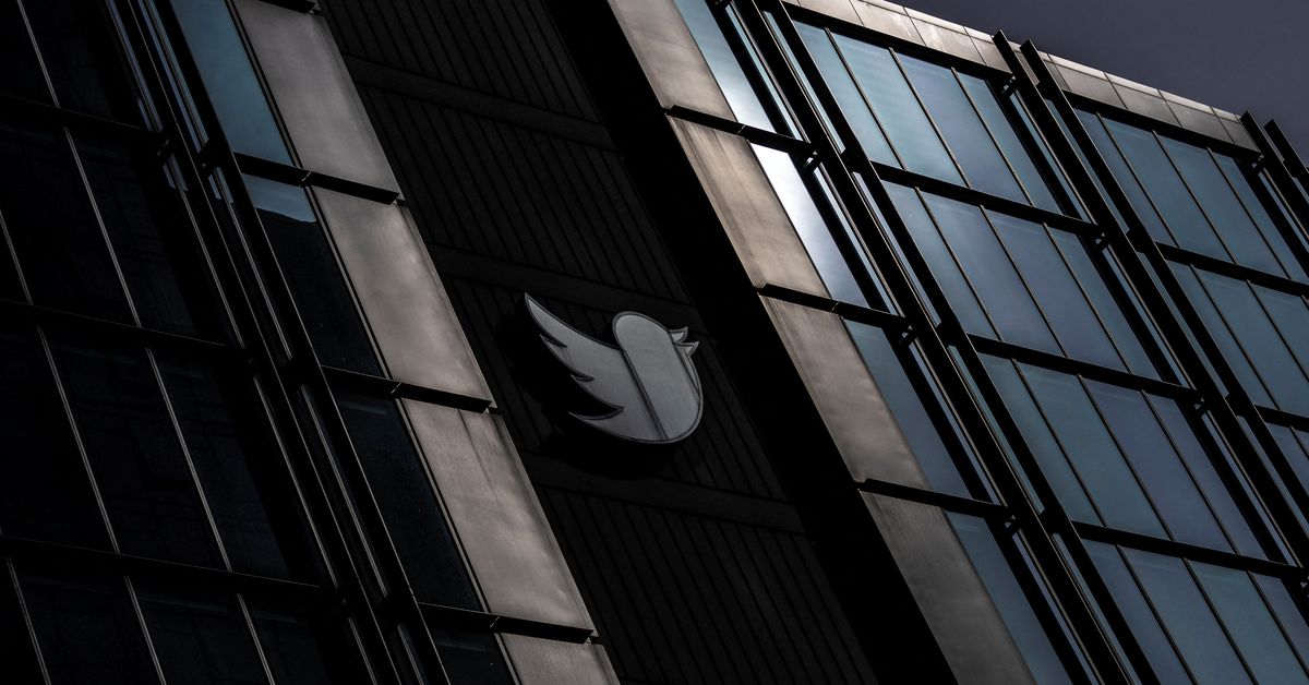 Reuters's tweet photo. Twitter asks some laid off workers to come back, Bloomberg reports https://t.co/AsNG76m0Of https://t.co/nsvgmHdCAi