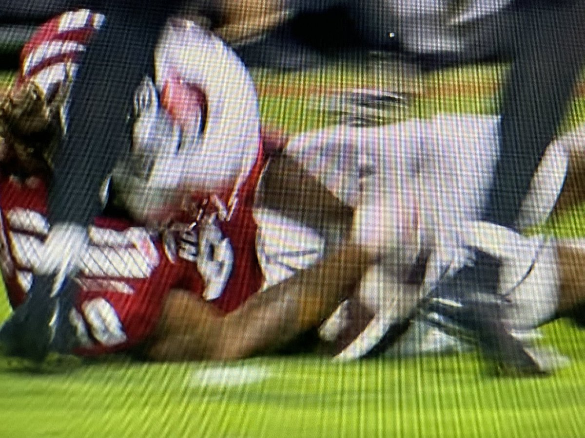 Les_Johns's tweet photo. Uhhhhh….. can someone explain how this “reception” wasn’t reviewed? https://t.co/NXidZnfOTV