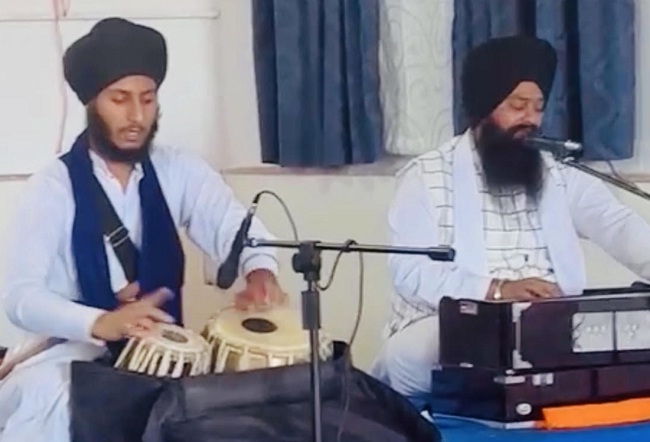 JagbaniOnline's tweet photo. ਸੰਗਤ ਵੱਲੋਂ ਗੁਰਦੁਆਰਾ ਸਿੰਘ ਸਭਾ ਪੁਨਤੀਨੀਆ ਸ਼ਹਿਰ ਦੀ ਪੁਰਾਣੀ ਇਮਾਰਤ 'ਚ ਮੁੜ ਸਥਾਪਿਤ
https://t.co/W8di4pk5qO
#Italy #GurdwaraSinghSabha #Puntiniya #OldBuilding #ReEstablished https://t.co/ipd9kgJpij