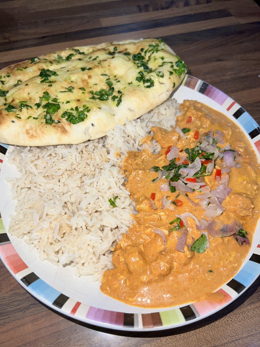 GeorgiaSherrat1's tweet photo. So proud of myself to be working with @HelloFreshUK AGAIN🥹❤️ shop the link in my bio for hello fresh discount- 50% off your 1st + 35% off your next 3 + Free Gifts #AFF https://t.co/FT7BmtRjpL