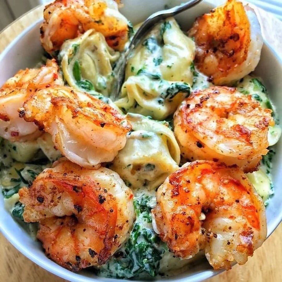 Creamed Spinach Tortellini

🙋Don’t forget to Get FREE eBook 🎁📩 '365 Days of Keto low carb recipes' are available in the link in my bio 👆 !! 

#ketolove #ketolunch #ketomeal #ketomealprep #ketorecipe #ketofamily #ketoeats #ketogeniclife #ketodess #ketoadapted #ketoforbeginners