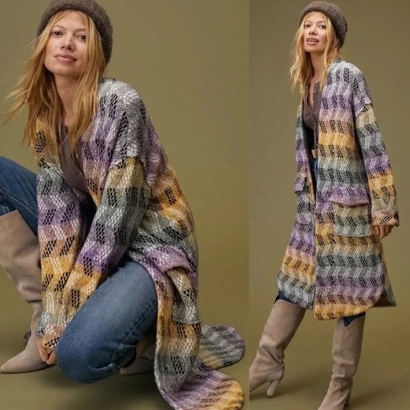 ariventures's tweet photo. So good I had to share! Check out all the items I'm loving on @Poshmarkapp #poshmark #fashion #style #shopmycloset #anthropologie #thesak: https://t.co/3oBSAqAxra https://t.co/7xvtuw1Y51