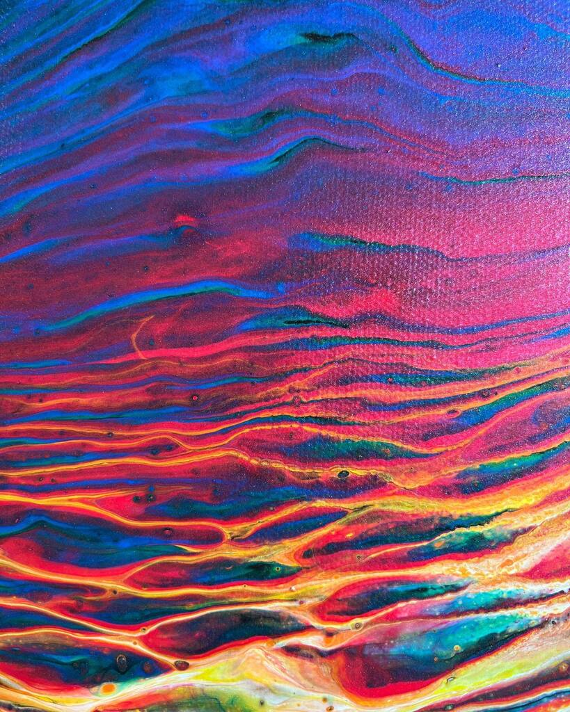 SceneOneArt's tweet photo. All about the #rainbows #mettalicpaint #sceneoneart #whichisyourfavourite #pickone https://t.co/Rq7Pnb13KQ