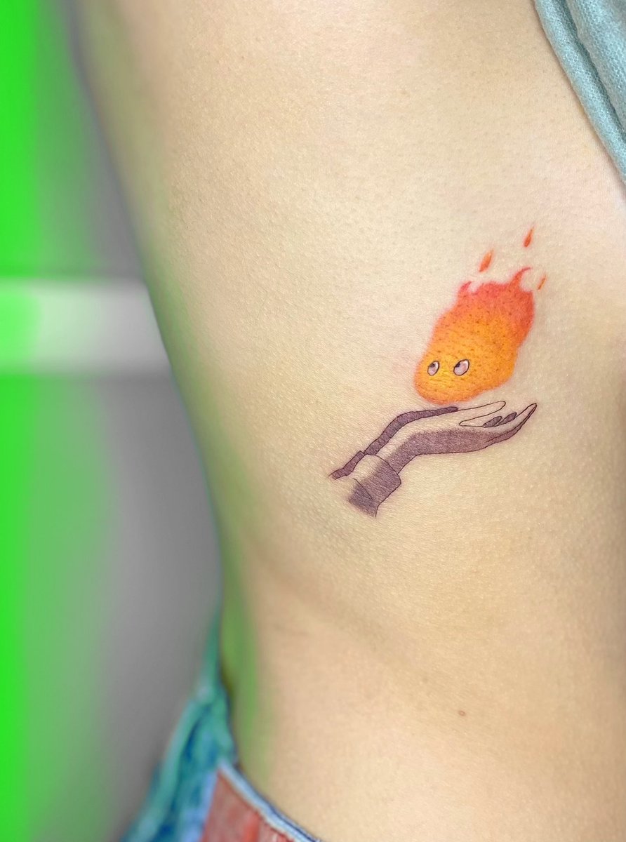 peony_tattoo's tweet photo. Salut Twitter !

Je suis tatoueuse sur Paris dans le 11ème et je galère un peu à faire connaître mon travail 
Je fais des projets perso dans mon style et des flashs (en couleur ou non)

Si t’aimes mon taff un RT est plus qu’apprécié 🫶🏻

Mon insta : https://t.co/jl0sSNV9zm https://t.co/1PJSa38dBc