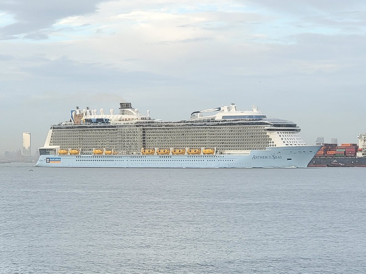 UCruiseNews's tweet photo. .@RoyalCaribbean's #AnthemoftheSeas sailing away from Cape Liberty, NJ today on a 7-night cruise originally scheduled to visit Port Canaveral &amp; the Bahamas now due to spend a day in Labadee, Haiti due to the forming tropical disturbance forecast to hit Florida. https://t.co/I0rew5JV24