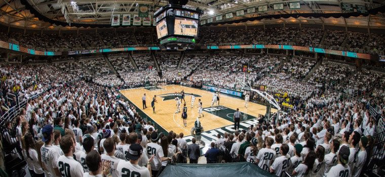 Blessed and happy to tell you that I received an offer from Michigan State. Thanks to Coach Izzo and the coaching staff @MSU_Basketball for believing in me and giving me this opportunity. 🟢⚪️