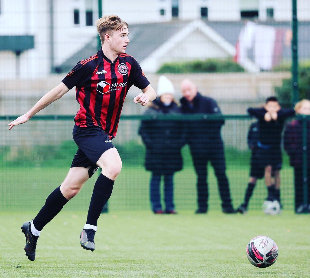 Congratulations to Malahide United schoolboy Jake McCormack who has come off the bench to make his senior debut for <a href="/bfcdublin/">Bohemian Football Club</a> 🔴⚫️ #malahideunited #muafc #gannonpark #grassrootsfootball #loi
