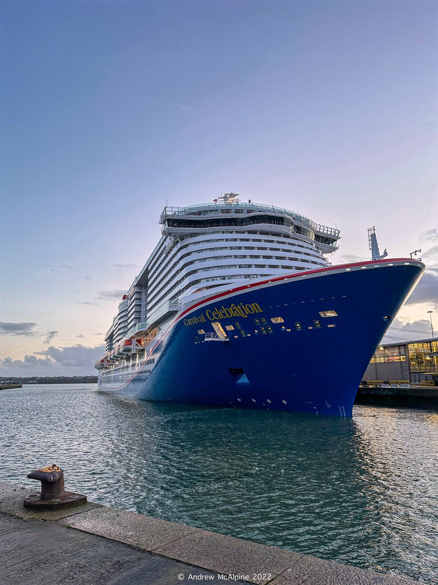 CruiseshipP's tweet photo. A few daylight images of @CarnivalCruise #carnivalcelebration taken shortly before departure from #Southampton this evening
She has now commenced her 14nt inaugural cruise to @PortMiami 
Have a great time @CruiseRadio @CruisinChandler @leeyourcd #choosefun #carnivalcruise #cruise https://t.co/lpgNmYOCzF