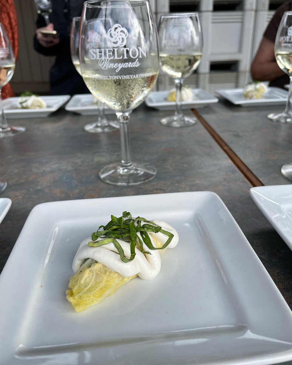 NCWineGuys's tweet photo. @SVineyards hosted bloggers and digital influencers this afternoon to learn more about Shelton and give a peek at what’s to come. Such a wonderful #SundayFunday of #YadkinValley #NCWine! https://t.co/PqcXfvREHn