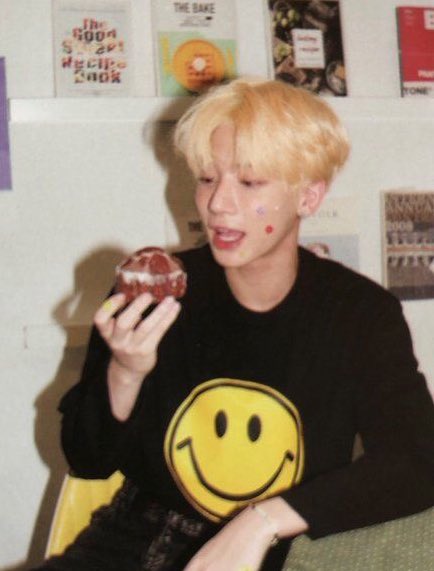 i love this type of photos of him
#TAEHYUN #태현