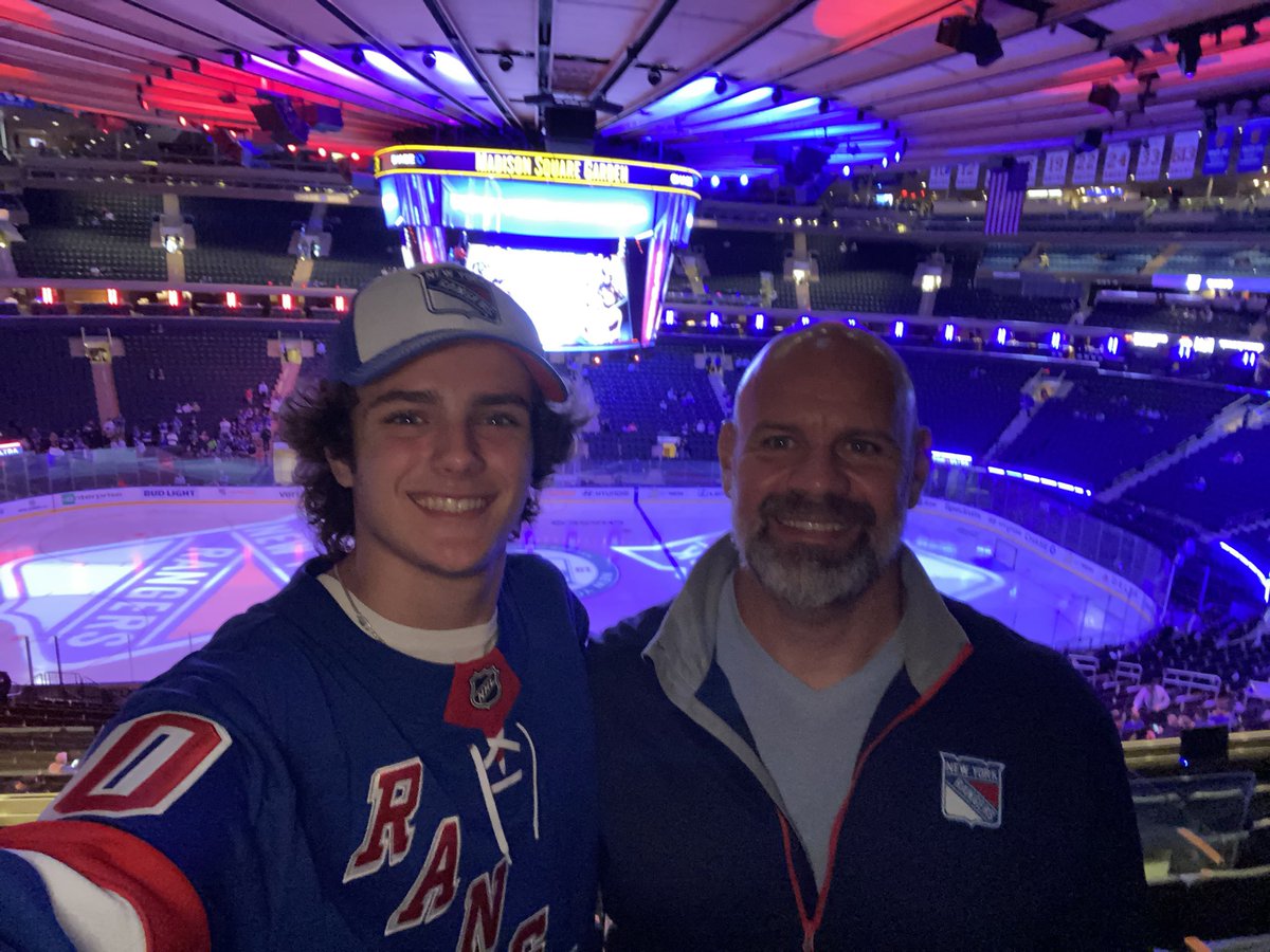 Mgadzooks's tweet photo. #LGR Let’s Go Rangers! https://t.co/A396fOhBlX
