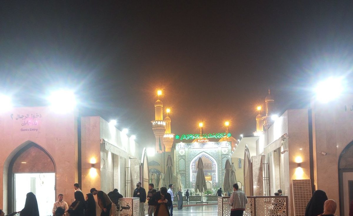 nzeem_33's tweet photo. قبل شوية جنت أزور بلكاظم (عليه السلام) عفت كل امنياتي وضليت ادعي نتعين لان  بس اتعين اكدر احققهن كلهن بعدين 🥺
#ادراج_خريجي_الطبيه22_بالموازنه https://t.co/xADhQ7ouEx