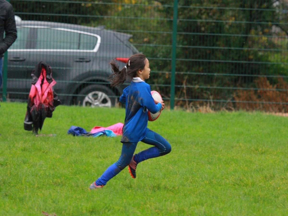 StMarysRFCGirls's tweet photo. Thank you to @CRLlangefni in Wales 🏴󠁧󠁢󠁷󠁬󠁳󠁿 for hosting us this weekend. The girls had a fantastic time.

Attached are some photos of the U10s, courtesy of Jason Harewood. More photos on Facebook 🏉 https://t.co/5Q1tqvyAzr