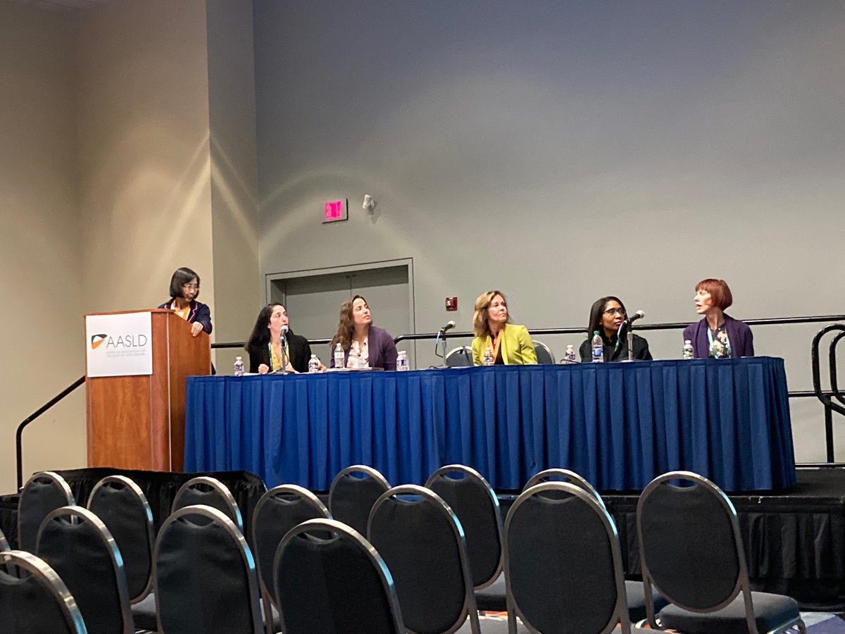 Women’s leadership program getting started now!! Join us <a href="/AASLDtweets/">AASLD</a> <a href="/norahterrault/">Norah Terrault</a> <a href="/kymwatt/">kym watt</a>