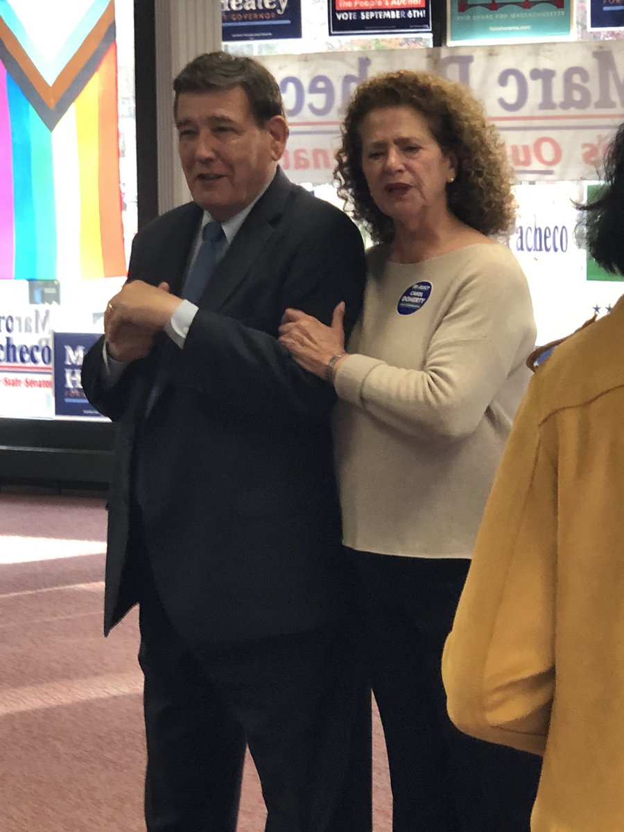 jessemermell's tweet image. Hitting the doors with friends in #Taunton to elect @maura_healey and @MayorDriscoll - and to make sure @repcaroldoherty gets re-elected! #mapoli