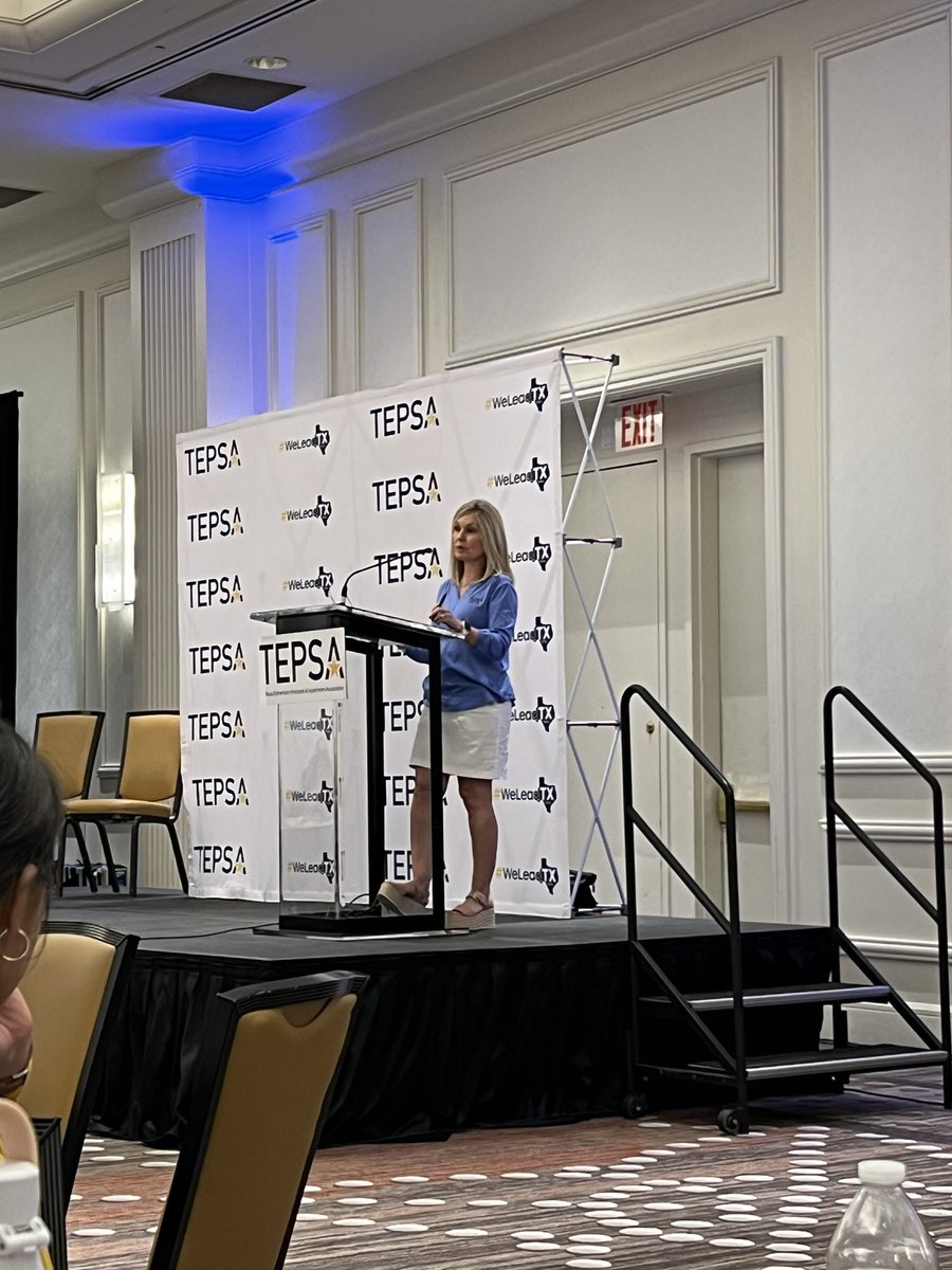 MWendelBCISD's tweet photo. We brought several Instructional Leaders from LRE to grow all of our capacity on our campus for student success. We are excited for this TEPSA GROW Conference. It’s so great to see @TechNinjaTodd and @BelindaKNeal @TEPSAtalk #WeLeadTexas #WeLeadTx @PattyGa90741604 @BCISD https://t.co/LyZUZVYUHP
