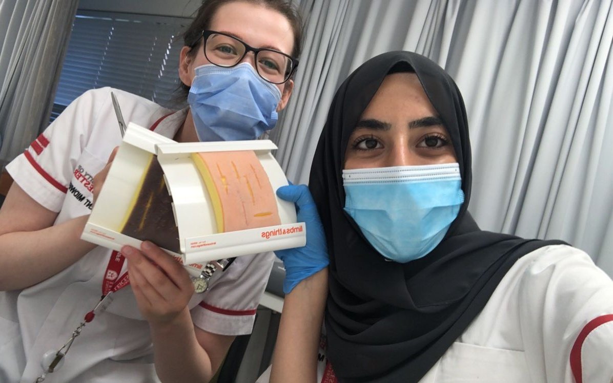 JasmineJelfs's tweet photo. Belated birthday celebrations this evening with @HumairaaMulla1 🥰. Every year we learn a new skill 😂 &amp; include a handmade gift. Hers are always incredible 🥺❤. Feeling so so grateful &amp; blessed to be able to call her a bestie, inspiration &amp; to caseload together this year ❤! https://t.co/wLK8vo3Qsh