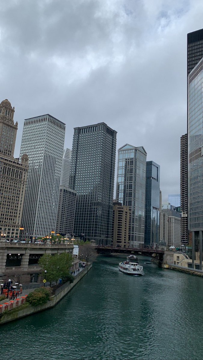 Weekend trip to Chicago 🏙️ What an incredible city. Looking forward to coming back soon! ✨👌

#chicago #travelusa #usa #illinois