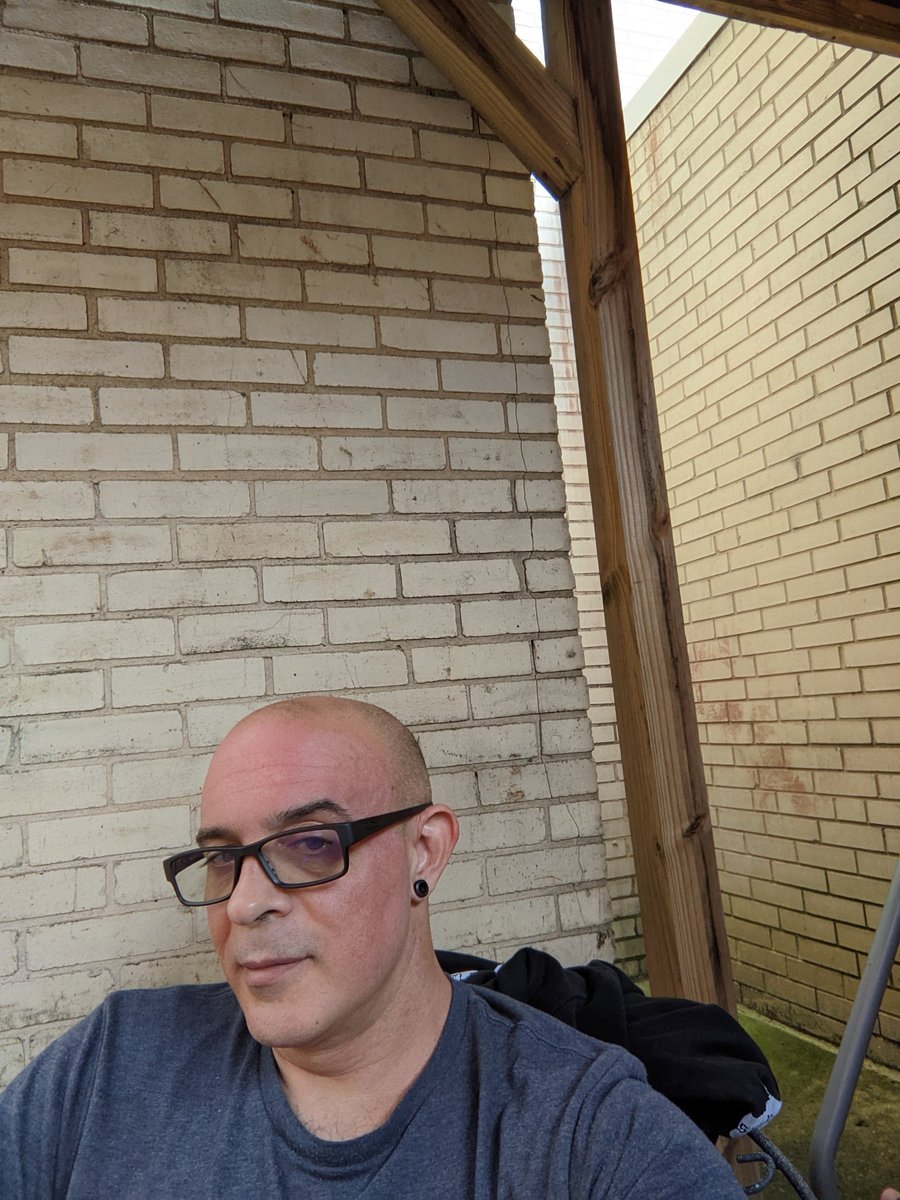 H4unt3dH's tweet photo. @craignewmark @CyberMattLee @WomenWhoCode @GuruDetective @bikewalkwichita The deed is done :) https://t.co/aJcSbVHpmB