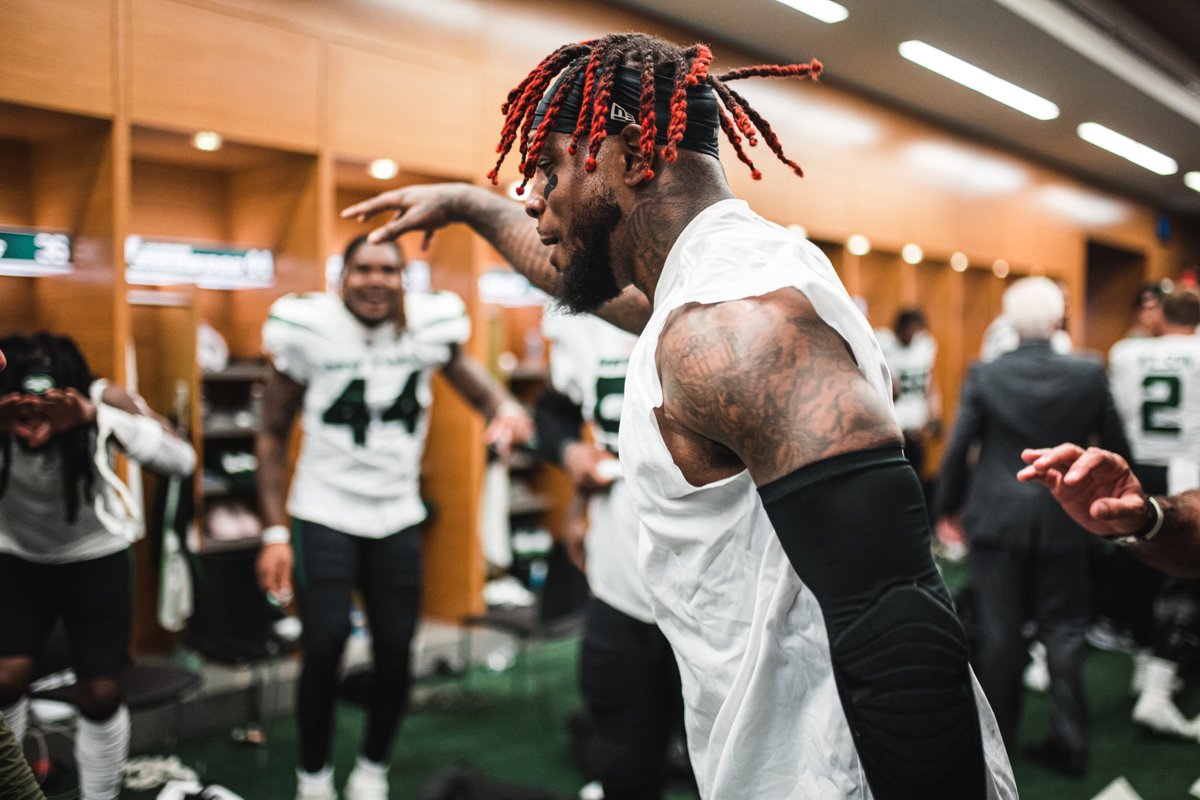 nyjets's tweet photo. This team. https://t.co/dq1HfOTy92