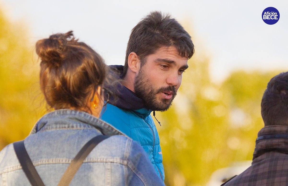 Hemos estado hablando con el Capi, <a href="/davideldiestro7/">david gonzalez diez</a> , pronto le darán el alta y podrá incorporarse al equipo, ya esta entrenando.

Sin duda un gran refuerzo en el centro del campo, esas cucharitas y asistencias verticales a los hombres de arriba.