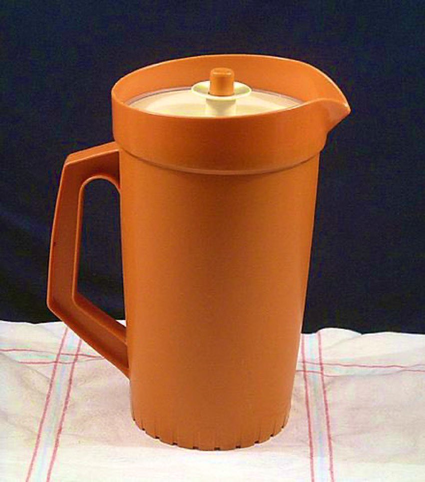 ¿Alguien más tuvo una jarra como ésta en su casa, durante la infancia o adolescencia?  #Preguntaseria