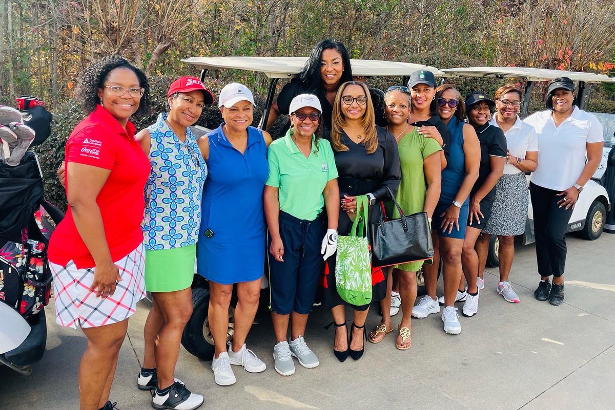 GolfGALS tweet media