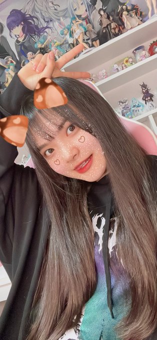 Twitterのコスプレ画像19