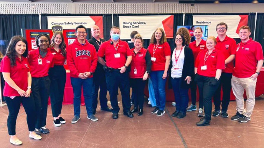 rohalloran00's tweet photo. What a great day spent at our #FallPreviewDay. A chance for future students to explore #BrockU and see everything the university has to offer. A day well spent. Thanks to everybody who made it possible! https://t.co/cAC17SkBJR