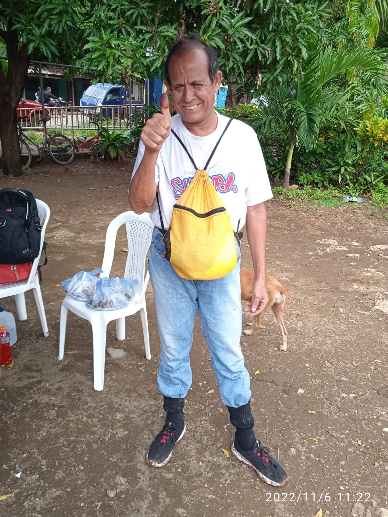 Nuestro "Chayanne de Pochomil" Ha ejercido su derecho al voto en estas Elecciones Municipales Soberanas.
CV 505, Masachapa.
#EleccionesSoberanas2022
#Nicaragua 🇳🇮
#UnidosVencemosVenceremos
#EleccionesMunicipales2022
