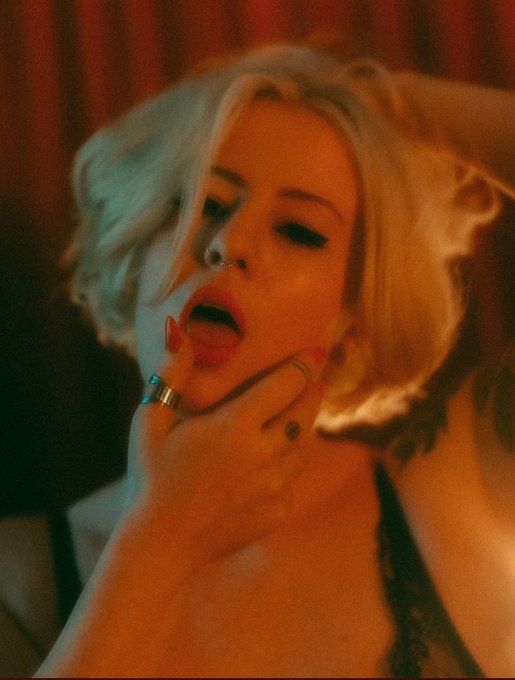 Offering NYC Duos with the gorgeous @thejoeynova. You will definitely want to be the reason the two of<a class="tags" target="_blank" title="On Twitter" href="/?out=eyJ0eXAiOiJKV1QiLCJhbGciOiJIUzUxMiJ9.eyJpYXQiOjE3MjI0MDA2ODcsImlzcyI6InR3cG9ybnN0YXJzLmNvbSIsIm5iZiI6MTcyMjQwMDY4NywiZXhwIjoxNzUzOTM2Njg3LCJyZWRpcmVjdF91cmwiOiJodHRwczovL3R3aXR0ZXIuY29tL3RoZWpvZXlub3ZhIn0.gtXa6Oc1cuwX8yPJ1mStoAQ1iAbTQq0cw3msn1i3ZdGJUOJVb0mTsL_AdYgRBlUHdal6Eq6ZDc-IMKF7c5iLqw">@thejoeynova</a><a href="/tag/actualmilf"class="tags"><span>#actualmilf</span></a>