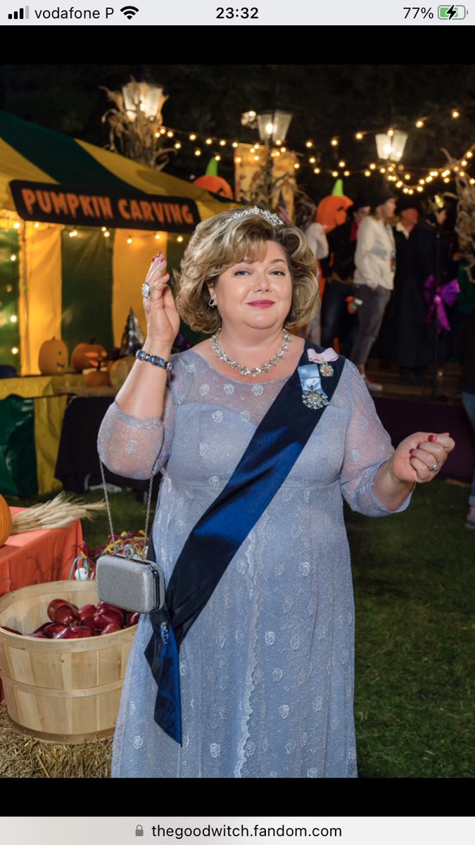 SCatarinaMP's tweet photo. Bring Martha’s humor back #GOODIES #GOODWITCH #SAVEGOODWITCH #GWBackOnHallmarkIn2023 @hallmarkmovie @Hallmark @hallmarkchannel @hallmarkdrama @HMNow @ElizabethYostHC @SamanthaDiPippo #WonyaLucas #LisaHamiltonDaly @1daring1 @ScainiStefan @WhizbangFilms @reallycb https://t.co/UHUHGPHn62