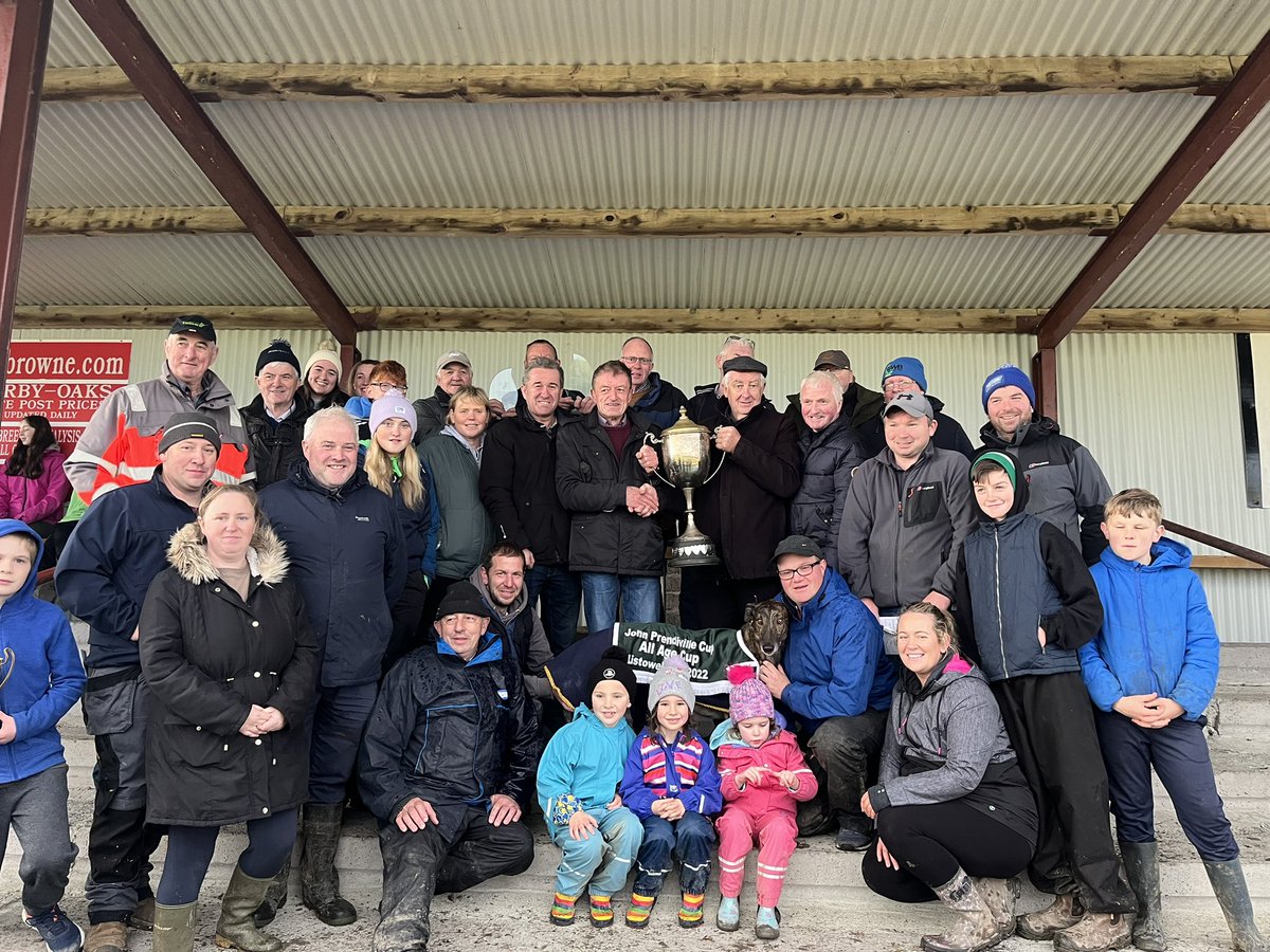ListowelCC's tweet photo. @ListowelCC John Prendeville Cup winner Sammy Be &amp; to the Saleen O’Connor’s trainers https://t.co/FTkiR8hf8a