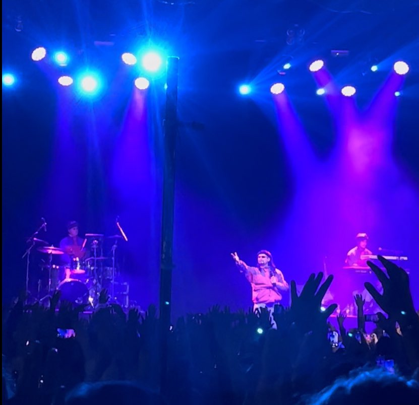 The_TimeDog's tweet photo. Props to Oliver Tree for doing the most at his gig tonight - genuinely did lift me out of my winter sadness https://t.co/fdnjJMGEMM