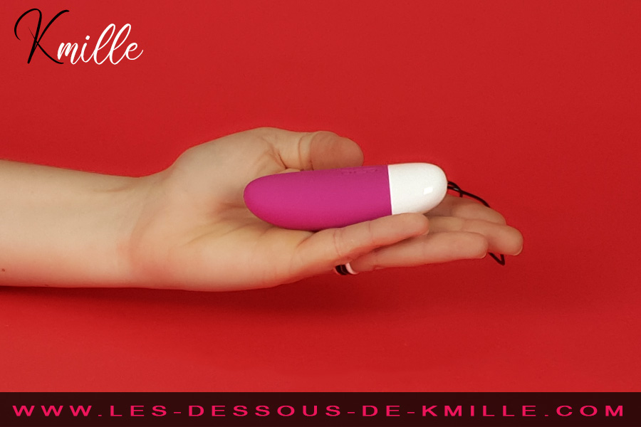 kmille_love's tweet photo. Test de l'oeuf vibrant connecté Smart Mini Vibe, de #MagicMotion 🙂
A découvrir sur #LDDK 🤓
➡️ https://t.co/VMLS1xJT5i
Bonne lecture à tou·tes 😘
Merci @espaceplaisir
Soutiens-moi et pense à partager ce tweet (#RT) 😍
#Kmille #NGOT #guildeducul #Sextech #espaceplaisir https://t.co/FG9sZAvc7h