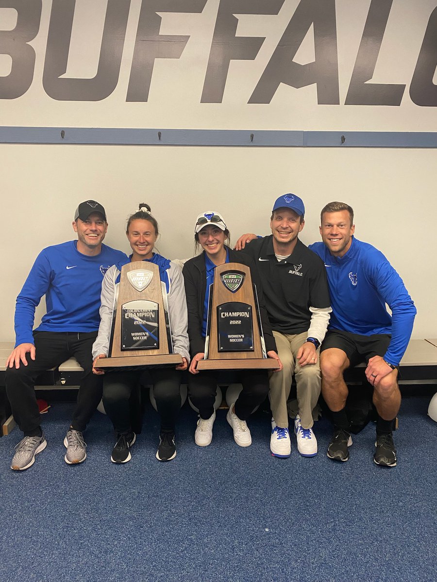 DUAT ATS, Tori Wiedemer (center) with the UB women's soccer team and preceptor John Ward from UB athletic training.  The women's soccer team won the MAC tournament.  What a great experience for Tori!  Congratulations to the UB women's soccer team!