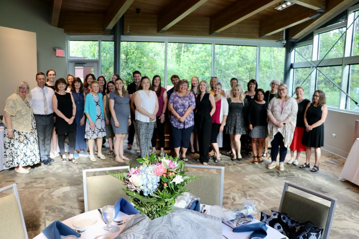 MCRConline's tweet image. In June, the Manitoba Council of Reading Clinicians celebrated their 40th anniversary with an in-person banquet and AGM at the Qualico Family Centre at Assiniboine Park.  Thirty-five attendees shared a wonderful meal and enjoyed socializing together in celebration of the council.