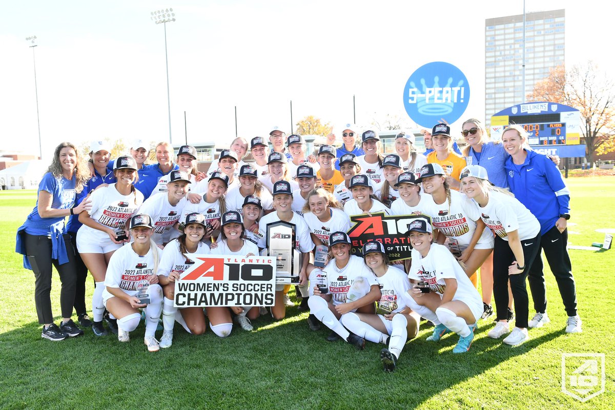 atlantic10's tweet photo. The Billikens have DONE IT AGAIN! @sluwsoccer wins their 5th straight #A10WSOC Championship title 🏆🏆🏆🏆🏆

📰: https://t.co/SOIdkJ4N9N
📽: https://t.co/9prPy0kLJq
📸: https://t.co/fgQVwyd5O7 (Bill Barrett) https://t.co/qStnw7vJTD