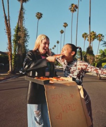 rubymaethinker's tweet image. rubymae &amp;amp; pizza = ❤️‍🩹❤️‍🩹