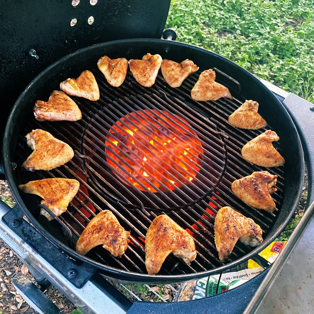 RyanLostinTX's tweet image. What I see.                What the grill sees.