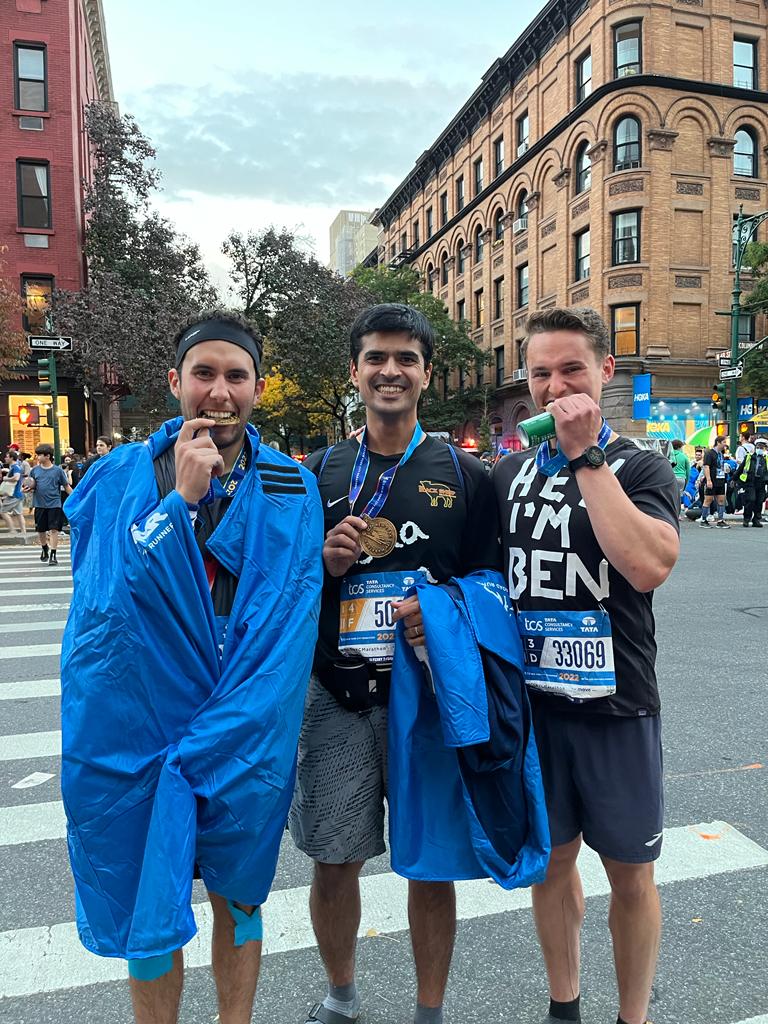 NYC marathon ✅

Running through 5 boroughs and the electrical energy and kindness by the crowds was unreal.

Huge shoutout to the crowds, music, friends & family who kept me going

#NYCMARATHON2022