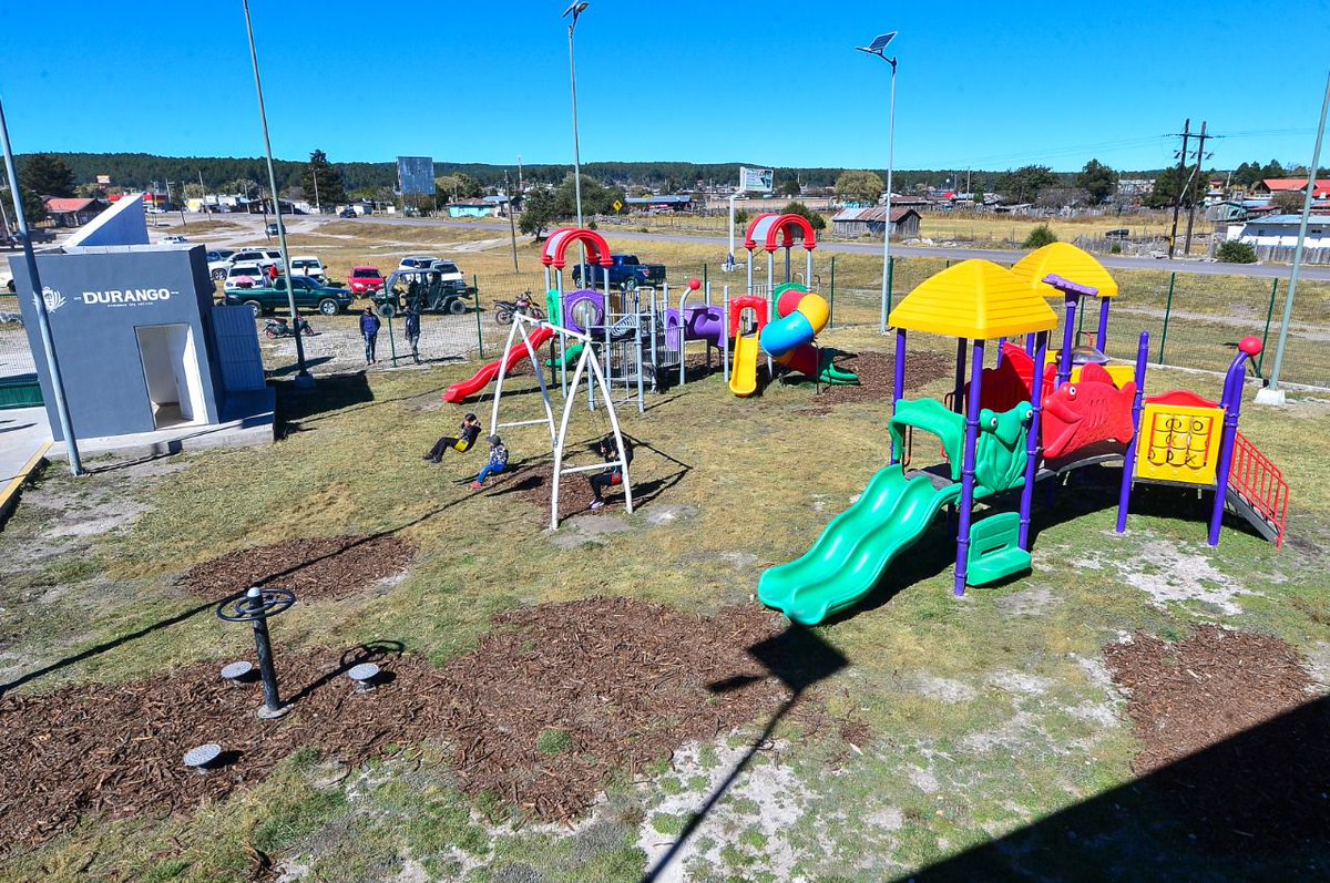 ¡Un espacio así promueve que los vecinos reconecten, que los niños convivan y que los deportistas crezcan! Así seguiremos apoyando a nuestros municipios de #Durango

#LaCiudad #PuebloNuevo 
#AccionesConValor