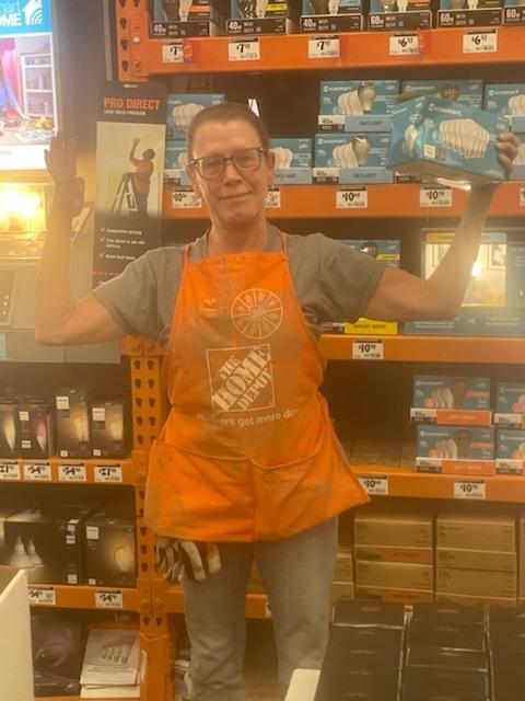 lindsey52280's tweet photo. More of rack diving for inventory ...#3202rocks !!!! https://t.co/gXkcg8cLdt